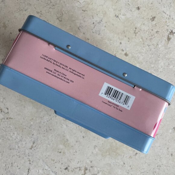 I Love Lucy 60th Anniversary TV Tin Tote Lunchbox 2010 - Picture 8 of 10